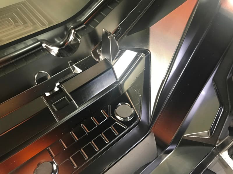 Polished mold cavity surface after machining